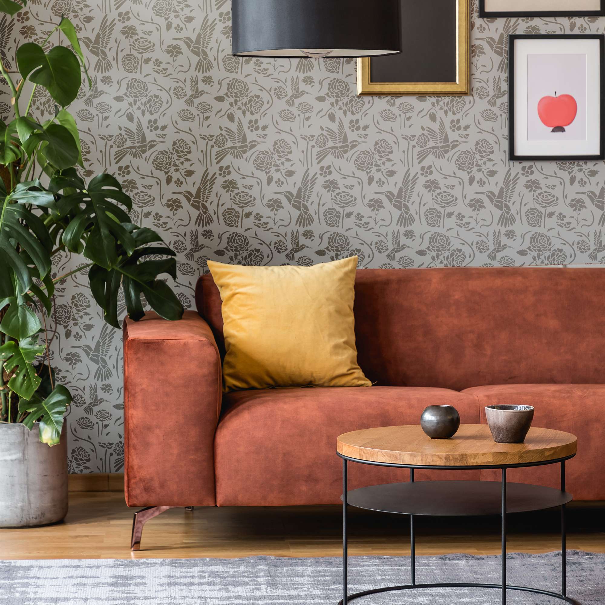 Een moderne benadering van interieurontwerp: sjablonen schilderen in eclectische stijl Een moderne benadering van interieurontwerp: sjablonen schilderen in eclectische stijl